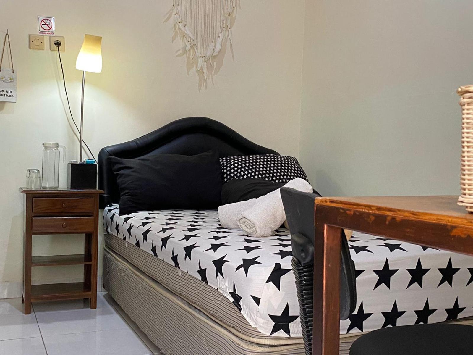 Coliving Jogja Sweet Home Kost Lengkap Di Jogjakarta Room photo